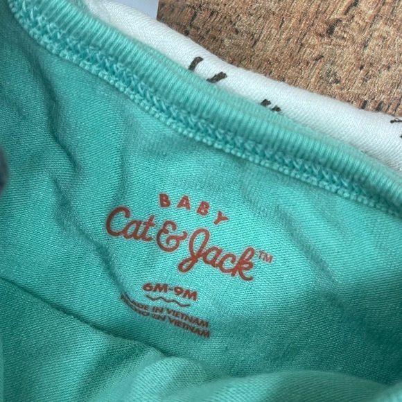 Cat & Jack 6-9 Months Fall Clothing Bundle Zipper Footie Bodysuit Pants Camo Dog - Picture 12 of 12